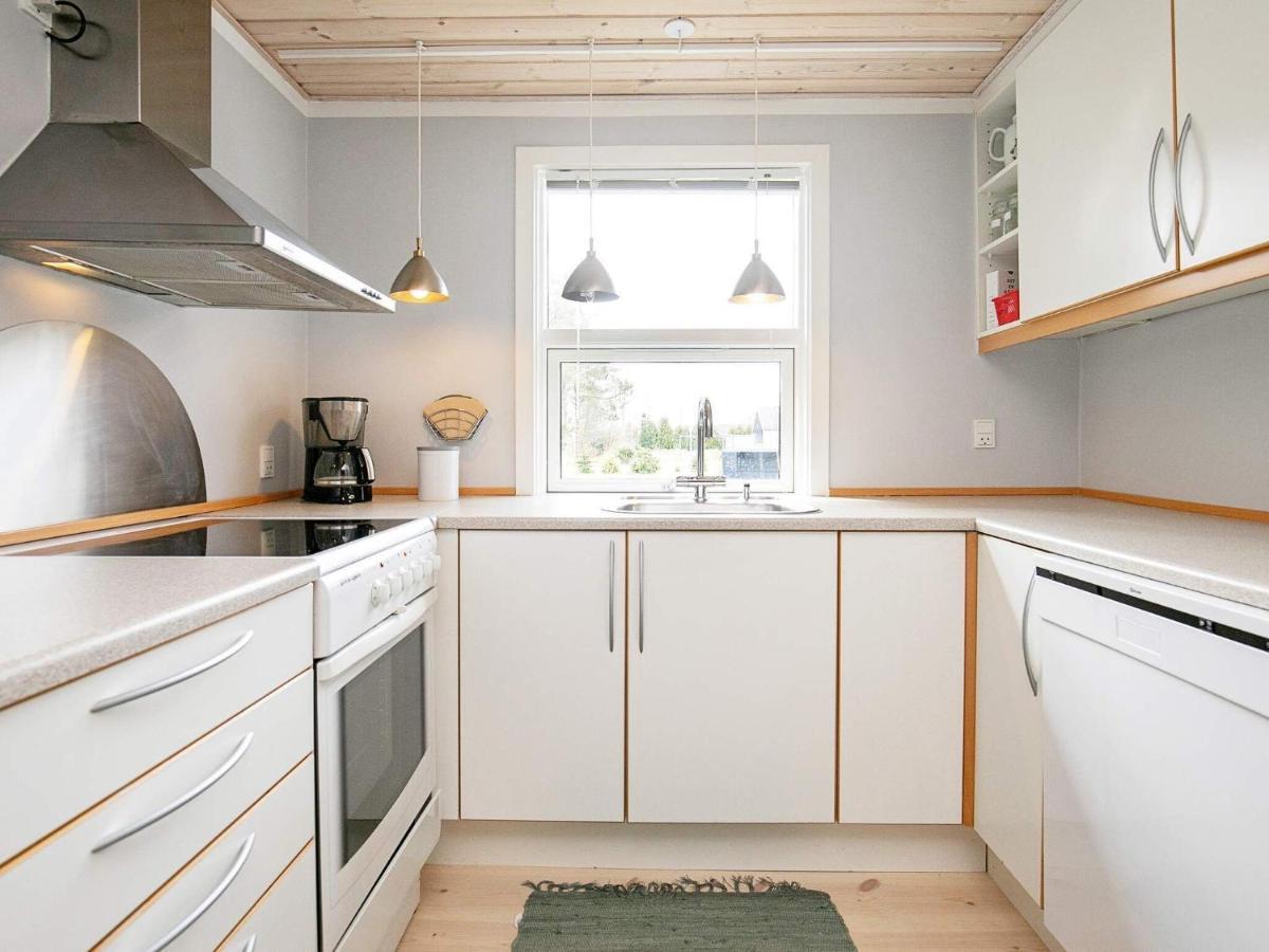 Three-Bedroom Holiday Home In Vaeggerlose 6 Boto By Екстер'єр фото